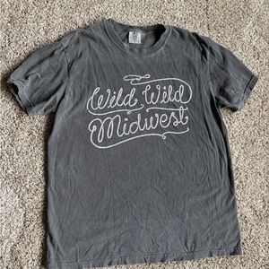Women’s Comfort Colors Wild Wild Midwest Black T-Shirt Size L
